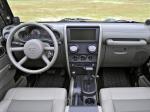 Jeep J8 5-Door 2008 года